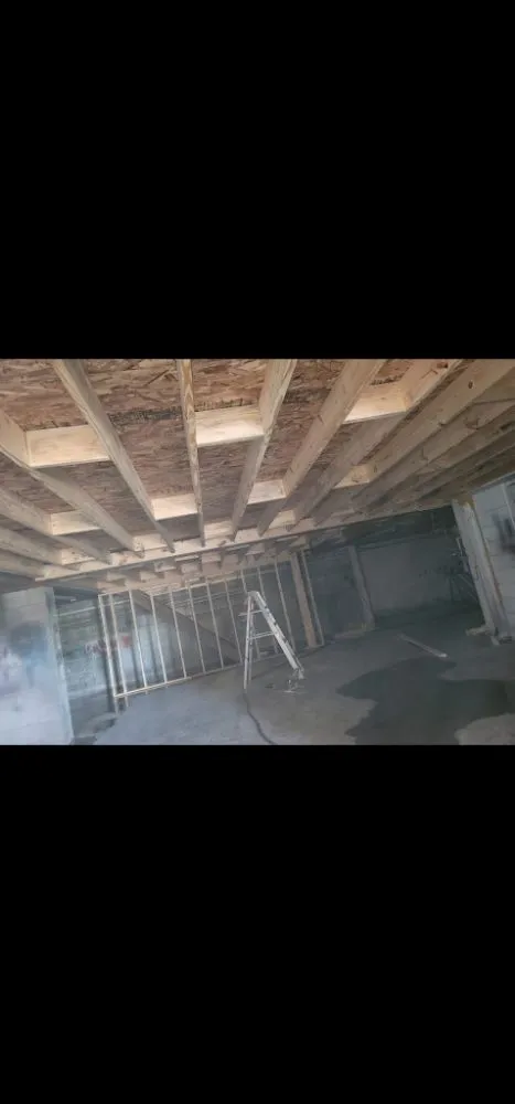 Slide of V&R Renovation & Painting