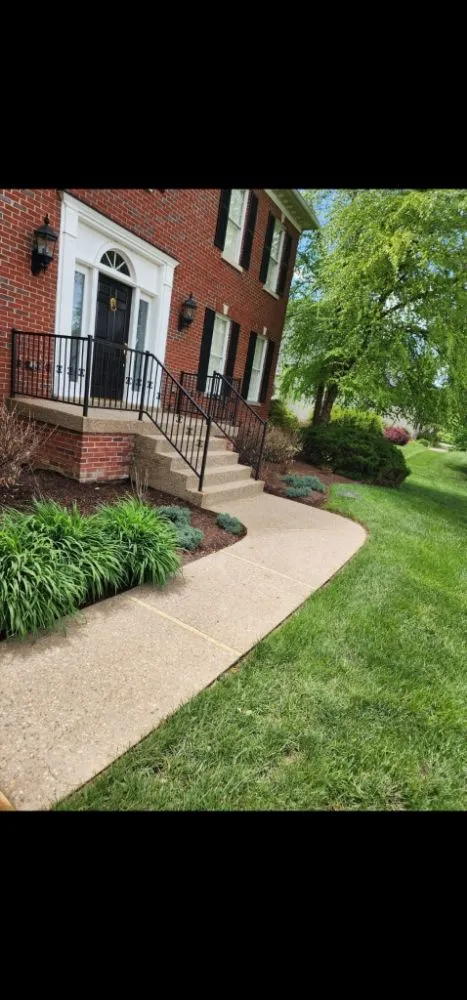 Slide of V&R Renovation & Painting