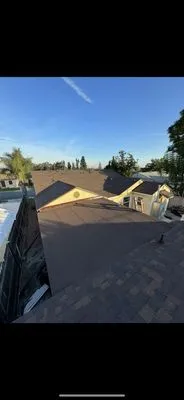 Vrroofing service