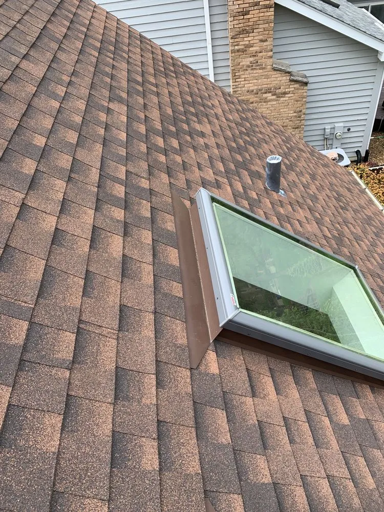 Slide of V&V Exteriors & Remodeling Co