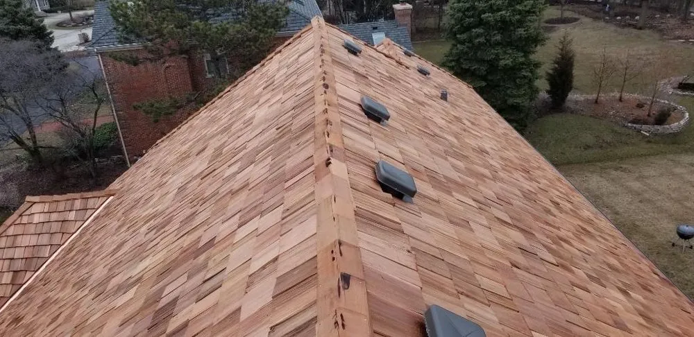 Slide of V&V Exteriors & Remodeling Co