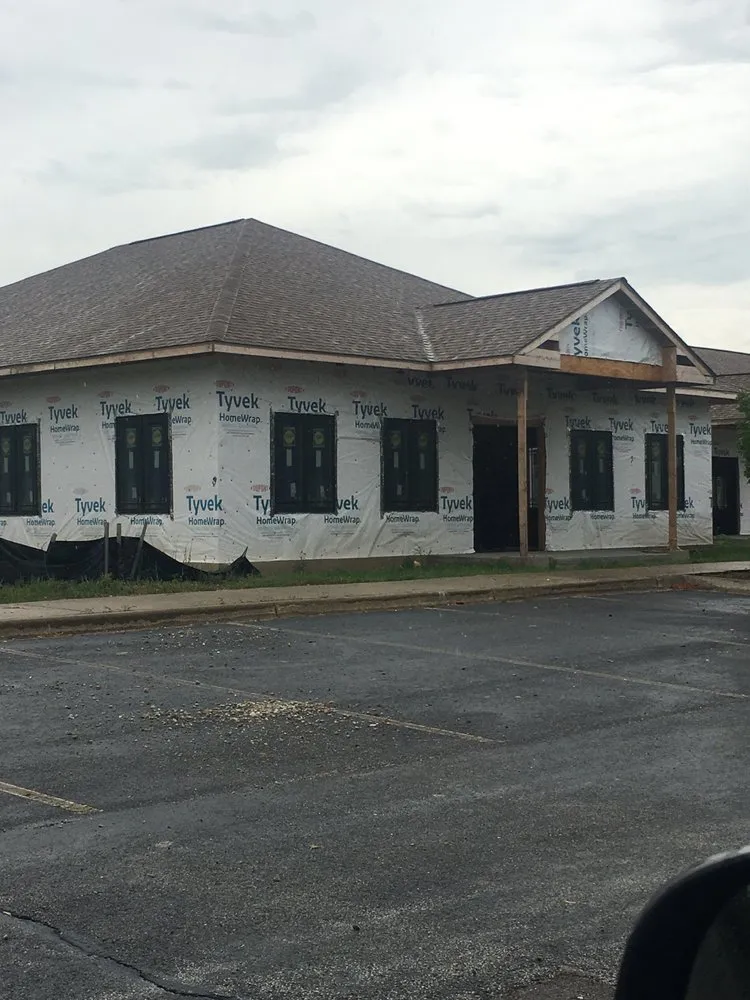 Slide of V&V Exteriors & Remodeling Co