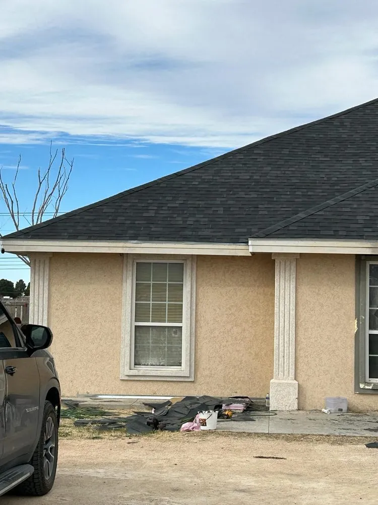 Slide of V&V Roofing & Construction