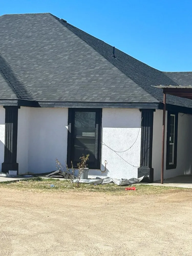 Slide of V&V Roofing & Construction