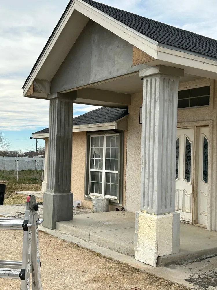 Slide of V&V Roofing & Construction