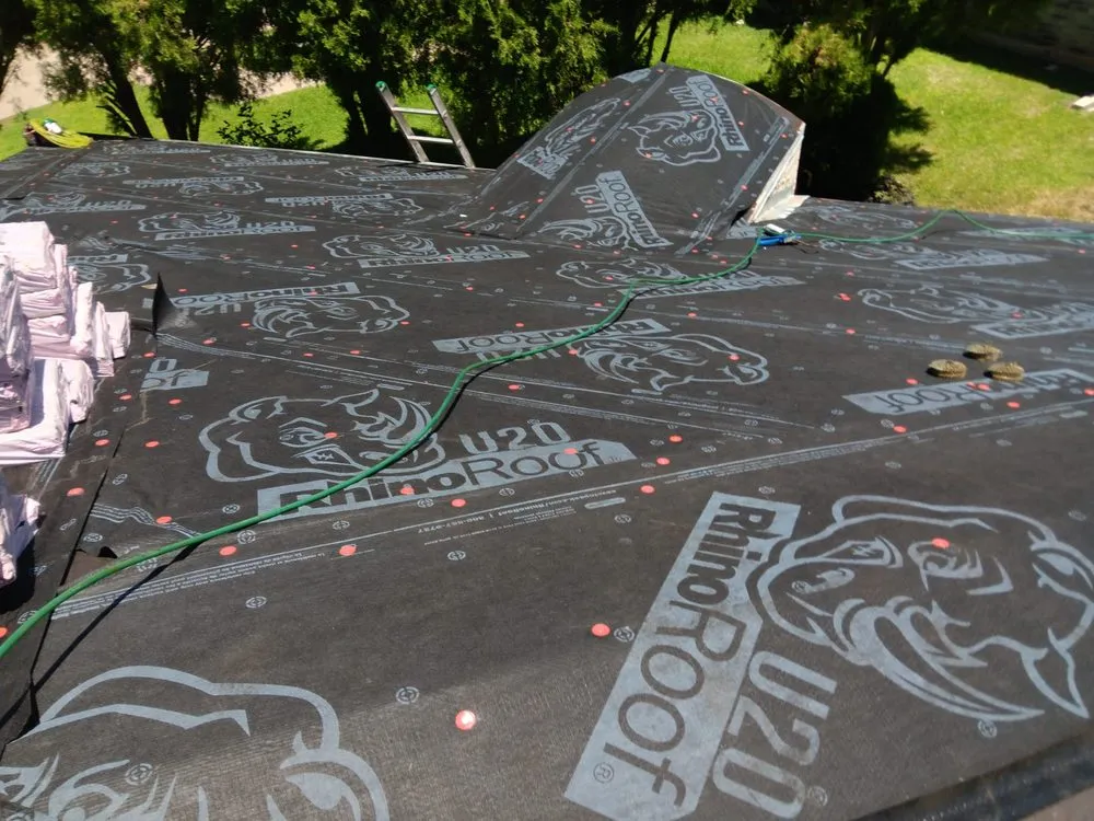 Slide of V&V Roofing Contractors