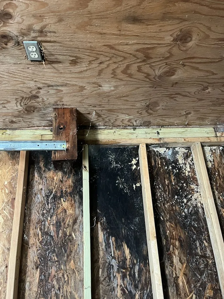 Slide of W D Roofing & Exteriors LLC