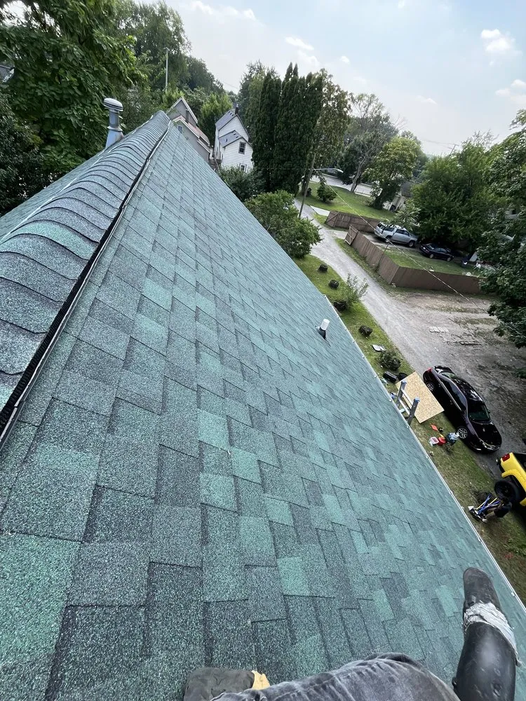 Slide of W D Roofing & Exteriors LLC