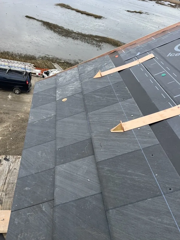 Slide of W reyes contruccion