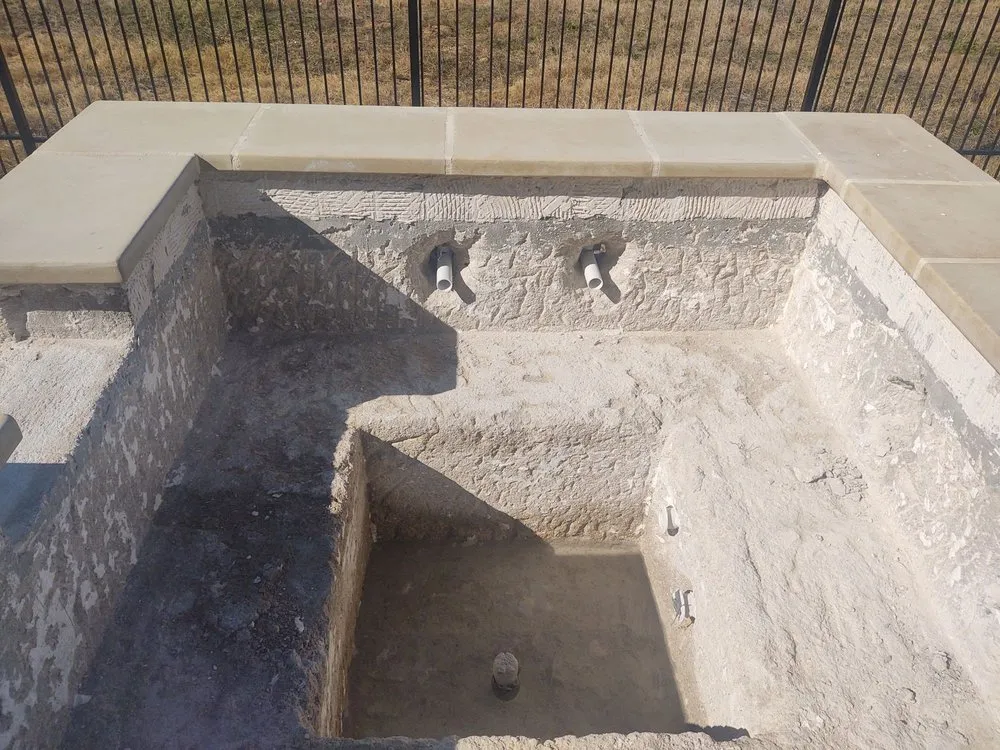 Slide of W7 Construction Services