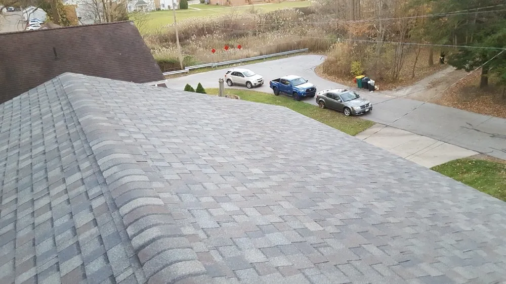 Local shingle roofing service for residential properties in Concord Township, OH by Wade Roofing
