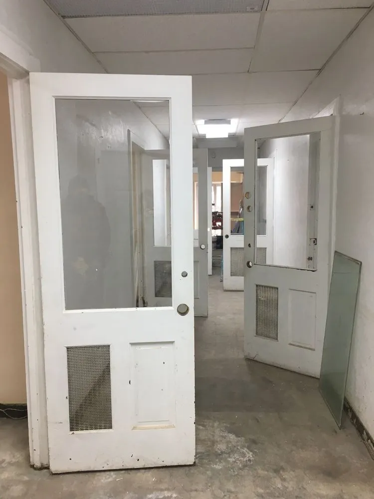 Slide of Wade's Home Improvements & Roofing