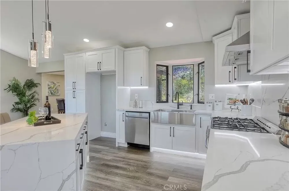 Slide of Wage Builders