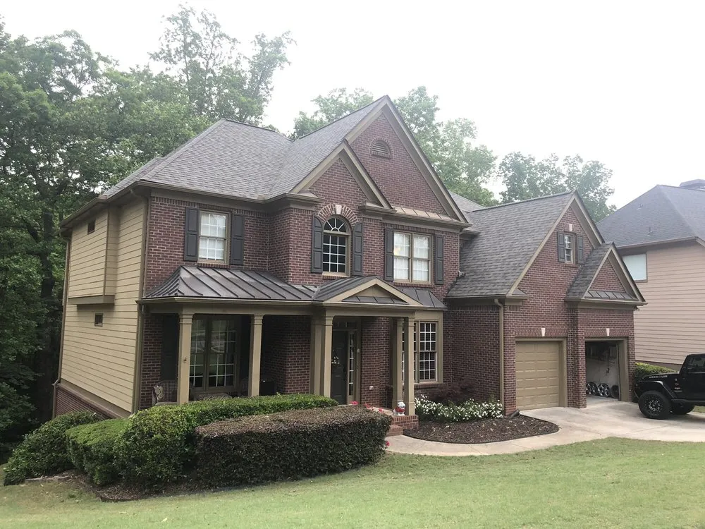 Slide of Wages Goldstar Roofing & Gutters