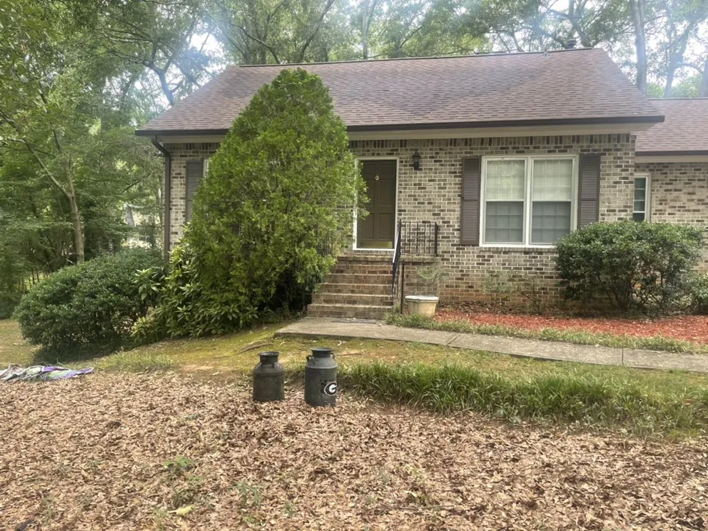 Slide of Wages Goldstar Roofing & Gutters