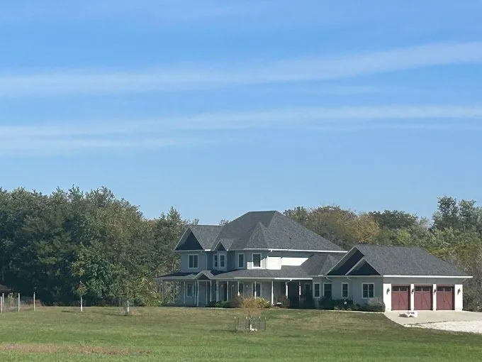 Slide of Wagoner Roofing