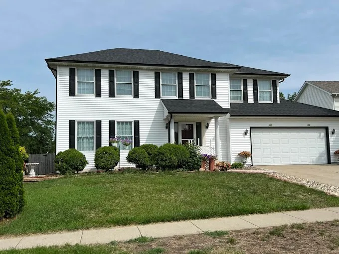 Slide of Wagoner Roofing