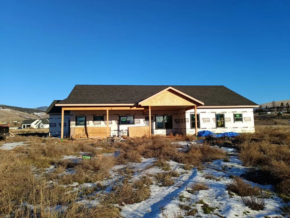 Expert storm damage roof repair experts serving Clinton, MT - Wahl's Roofing
