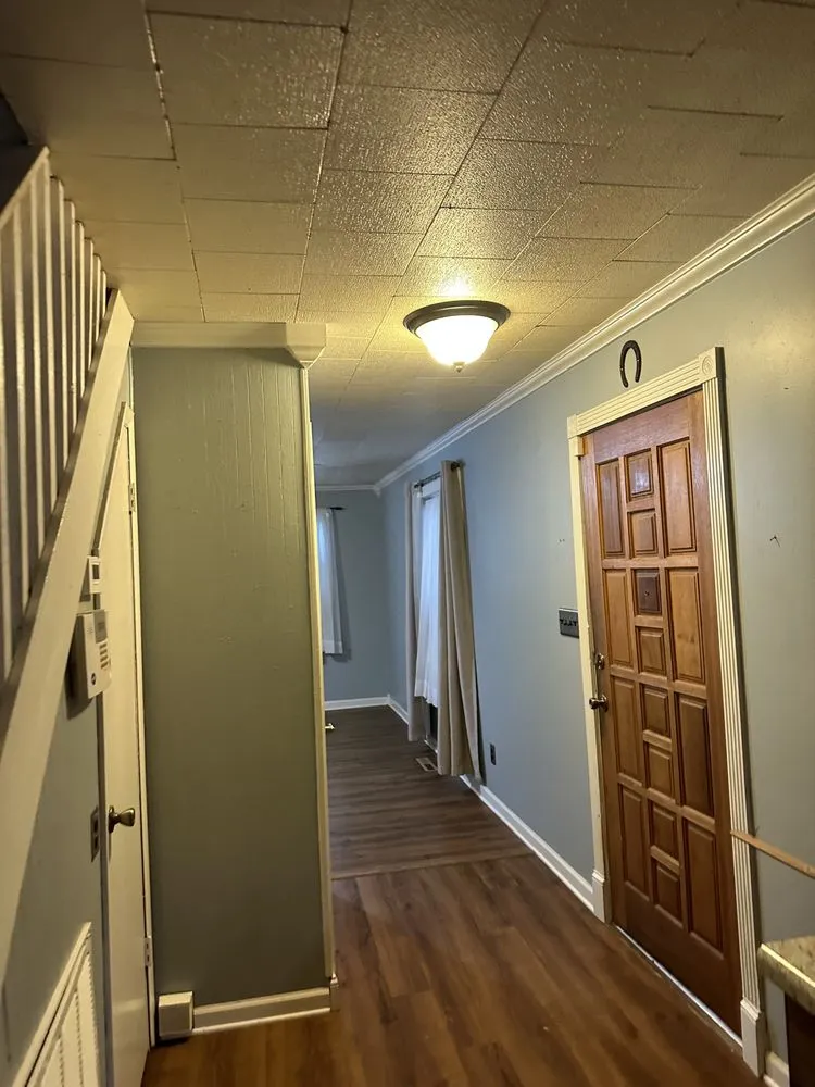 Slide of Wall to wall