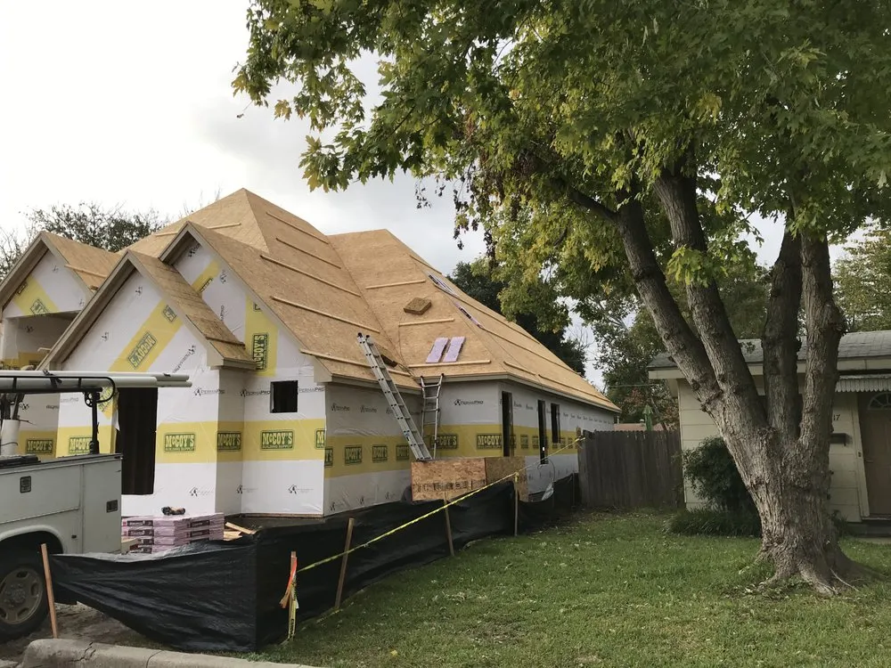 Slide of Wallace Roofing & Construction