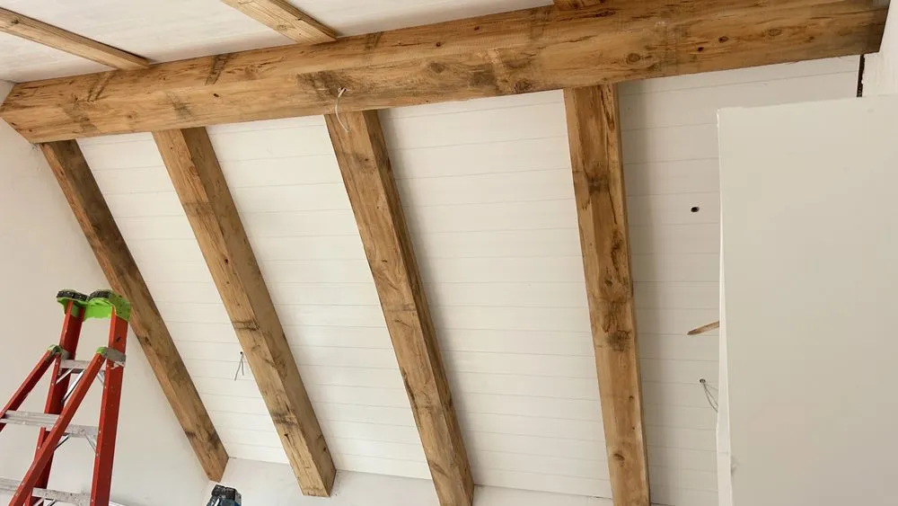 Top-rated residential roofing service experts serving Cottageville, SC - Walling construction