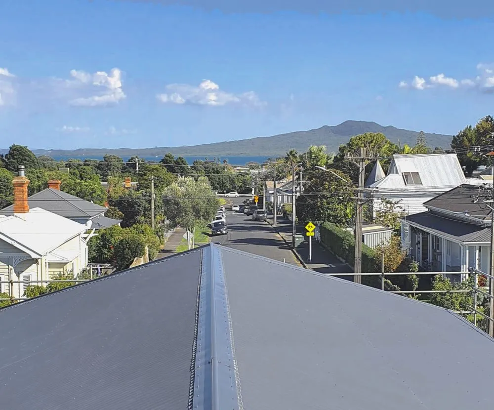 Slide of Wallingford Roofing