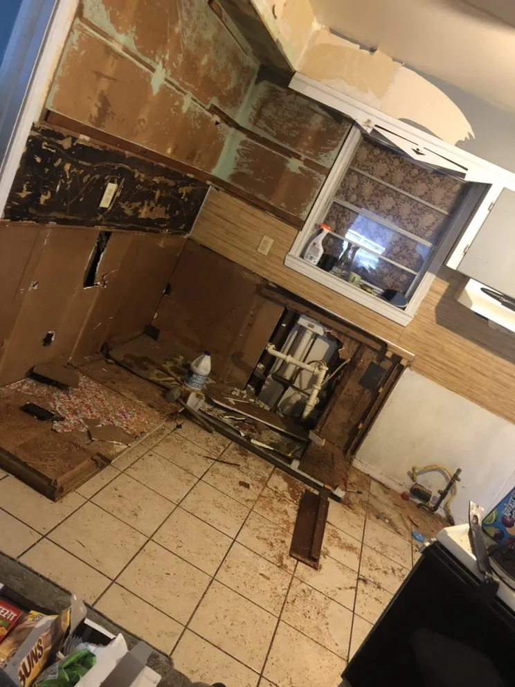 Slide of Walsh’s Tree’s & Concrete Roofing Home Remodelers