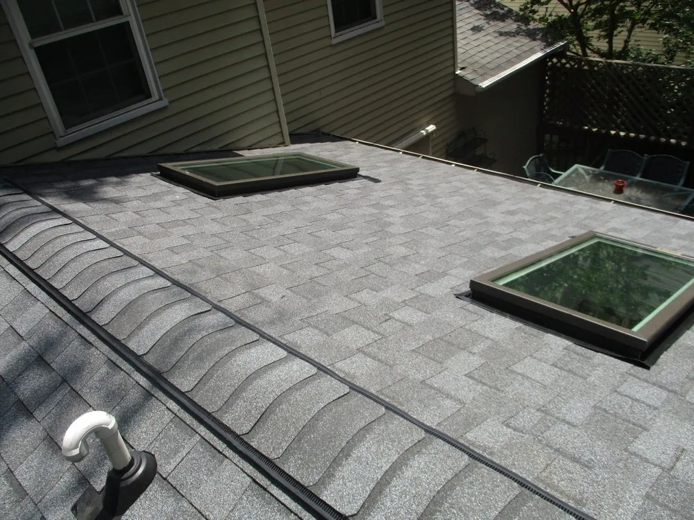 Expert shingle roofing service experts serving Halethorpe, MD - Walter Brown Services