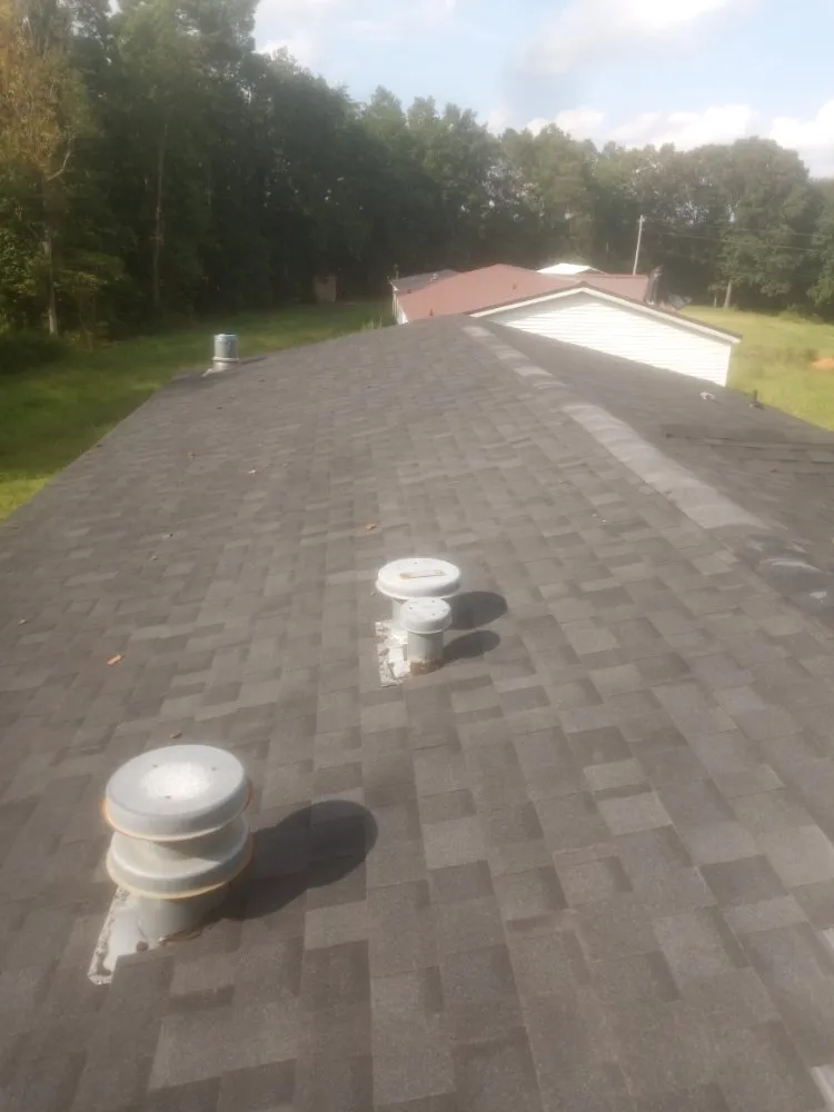 Expert shingle roofing service in Georgetown, TN by Walter D Bishop