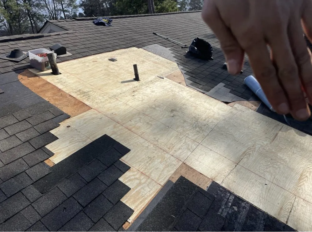 Slide of Walter D Witt Roofing