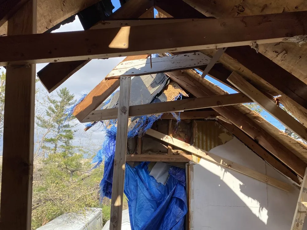 Slide of Walter Roofing