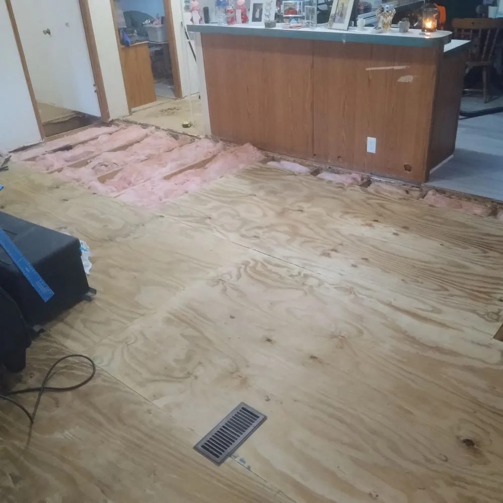Trusted shingle roofing service experts serving Buckingham, VA - Walton Brothers