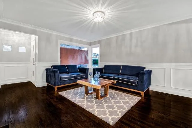 Slide of Walton Contractors