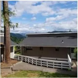 Slide of Ward's Roofing