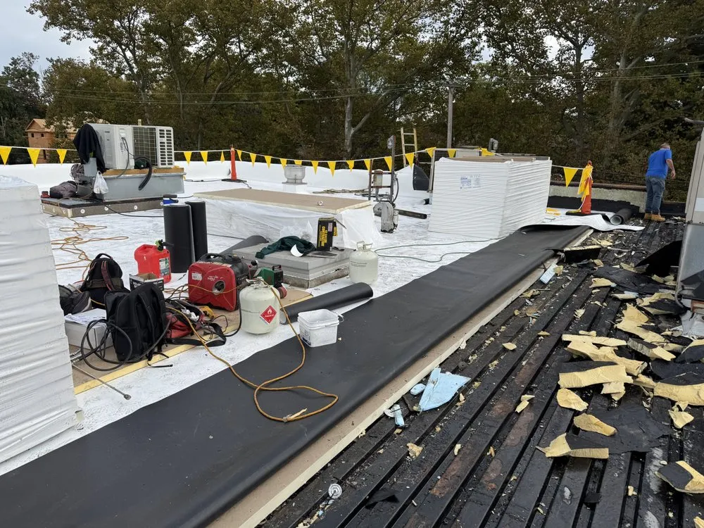 Slide of Warren Thompson & Son Roofing & Siding