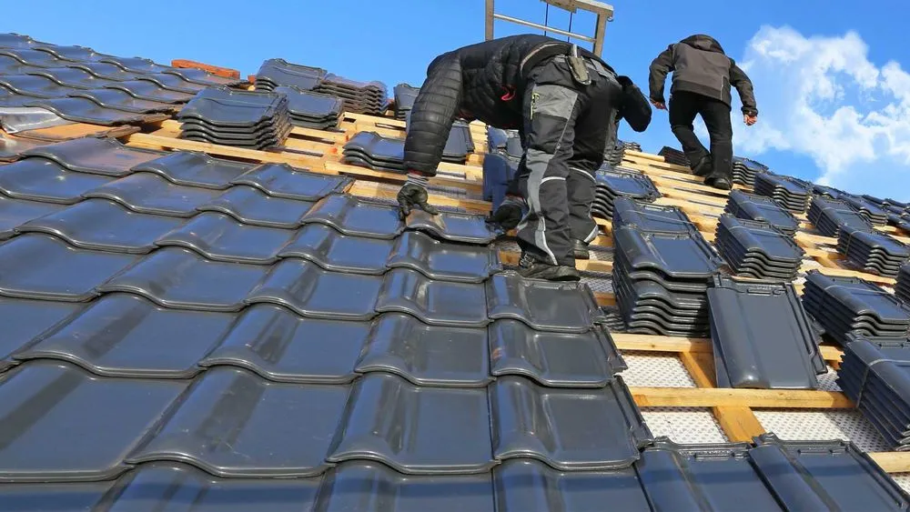 Slide of Warriors Roofing