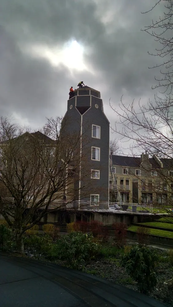 Slide of Washington Roofing Solutions