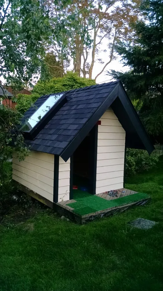 Slide of Washington Roofing Solutions