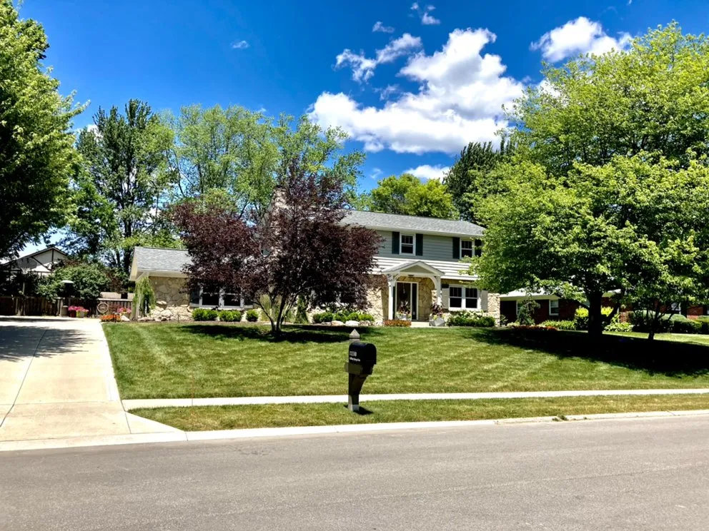 Slide of Watergate Roofing