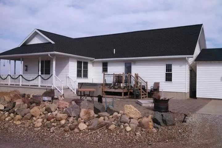 Slide of Waterloo Building Maintenance