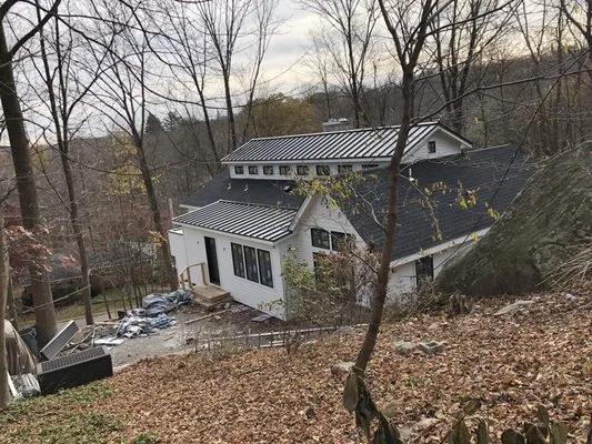 waterproof properties Logo