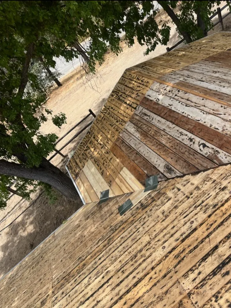 Slide of Waterproof Roofing