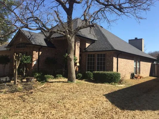 Waters Custom Roofing Logo