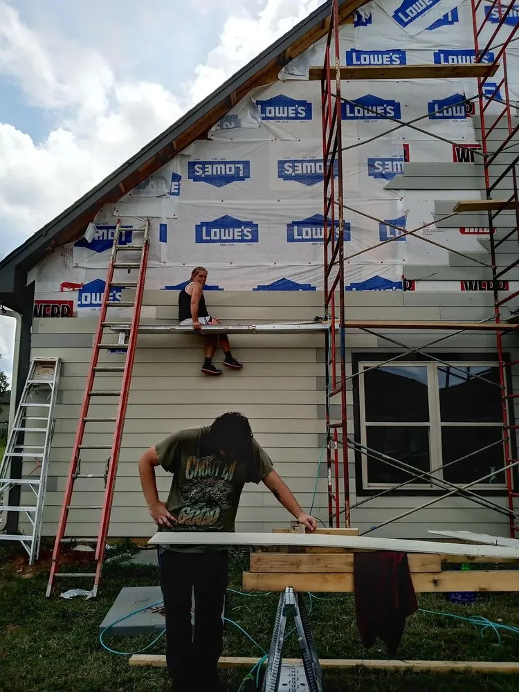 Slide of Watley Remodeling