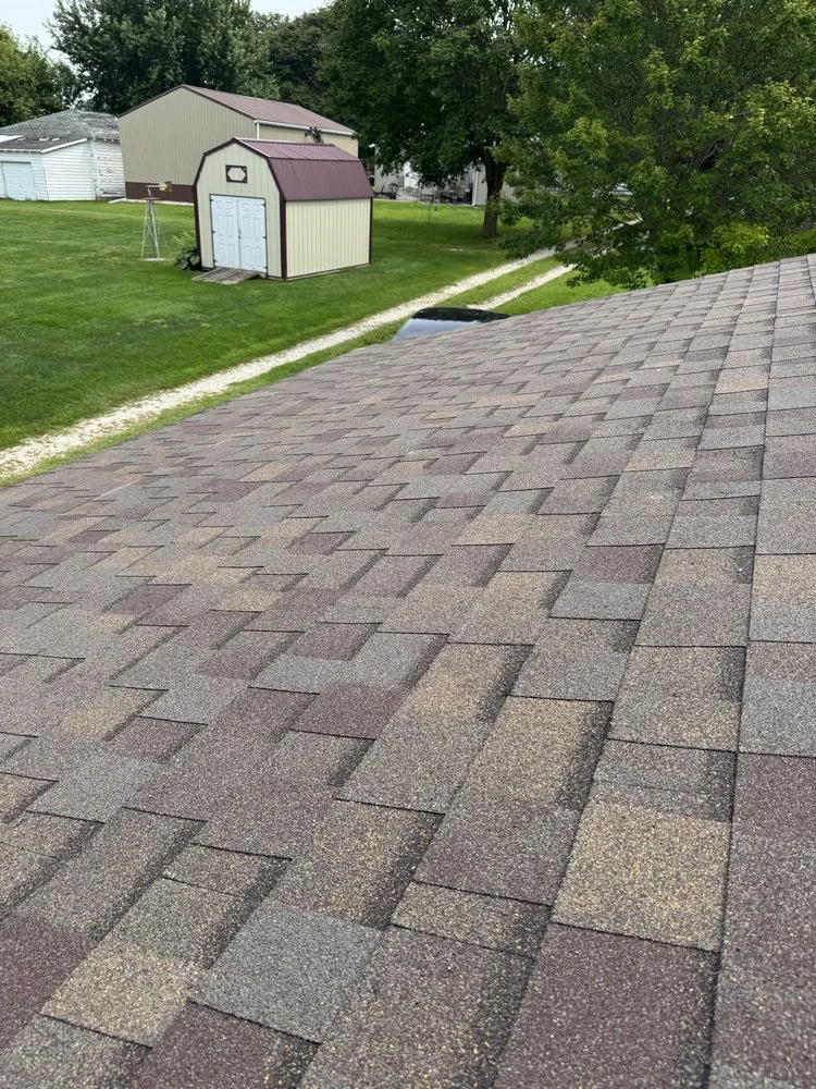 Professional shingle roofing service in Rolfe, IA - Way 2 be