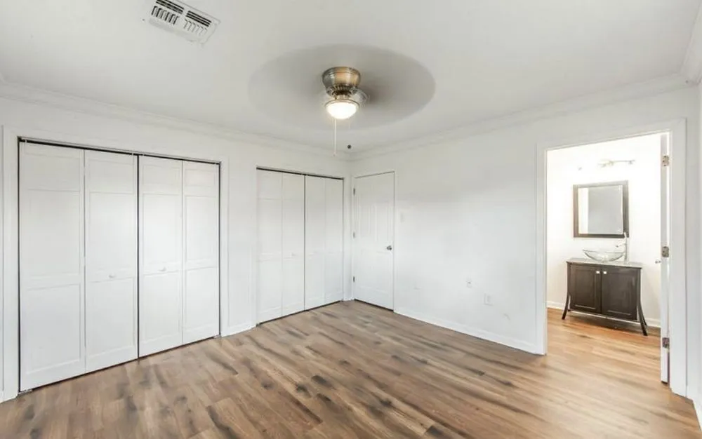 Slide of WBR Roofing & Construction