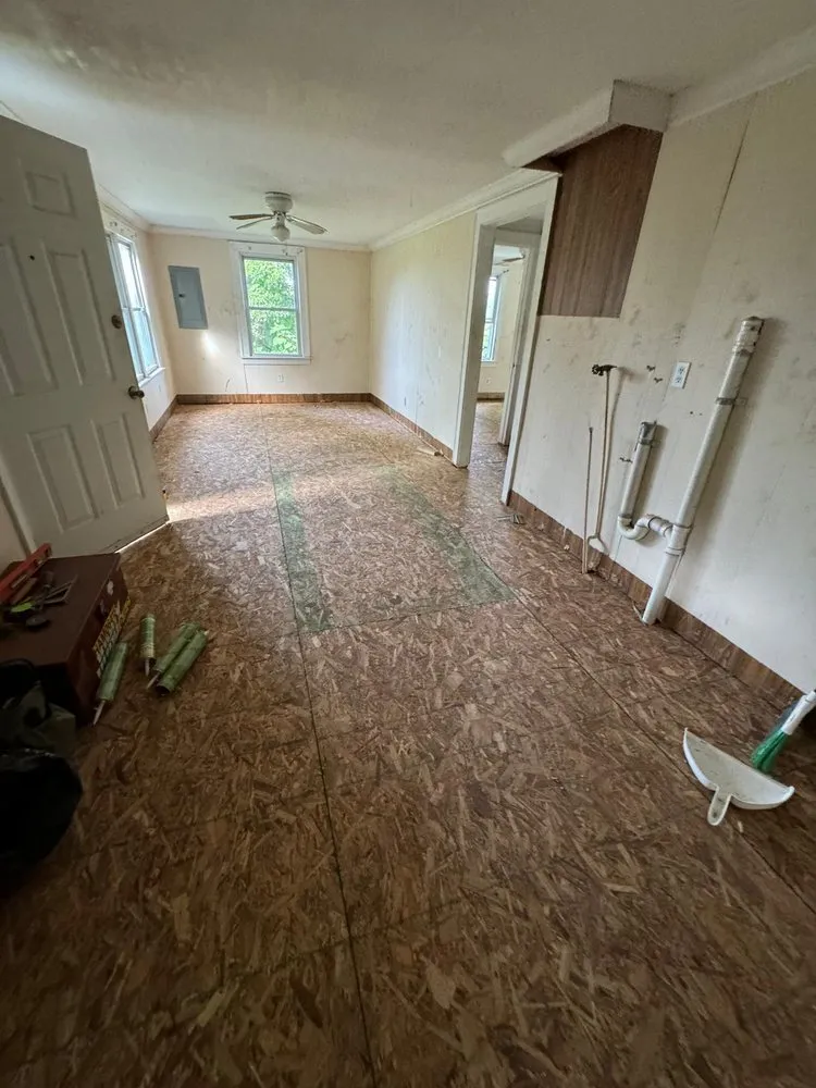 Slide of Wchuss Services and home improvement