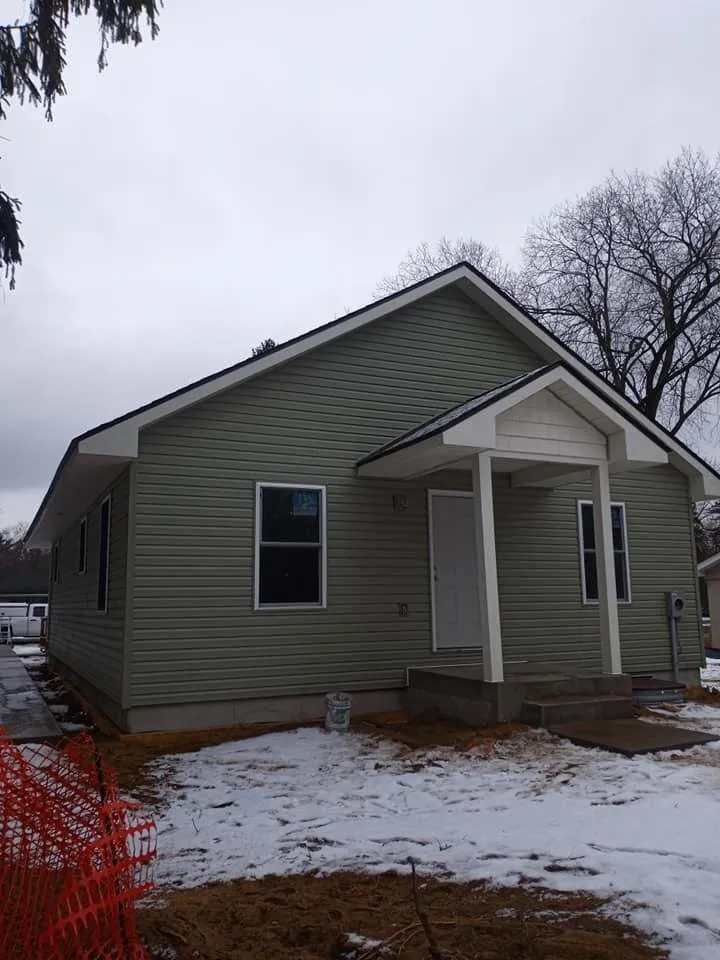 Slide of WD Home Improvement