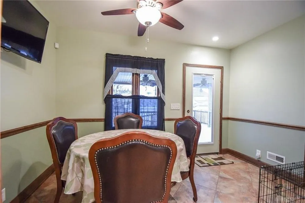 Slide of W.E. Bilbrey General Contractor