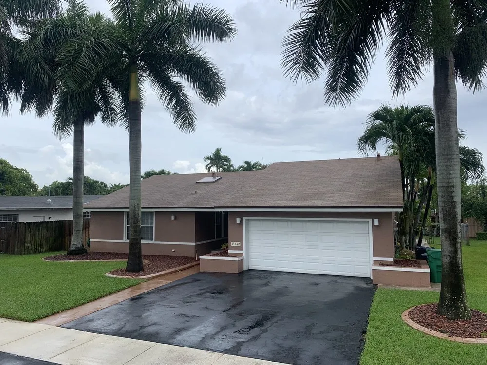 Slide of We Can Roofing